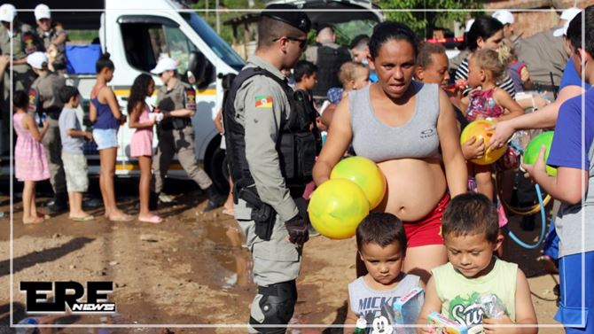 Brigada Militar de Alvorada faz doação de brinquedos a crianças carentes - Comunicação Social do 24º Batalhão de Polícia Militar